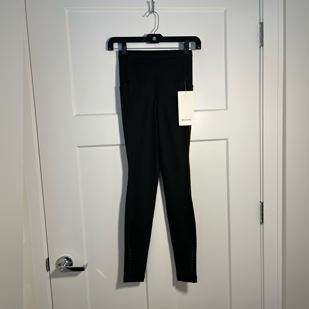 lululemon black leggings, size 2 28” Swift Speed running leggings